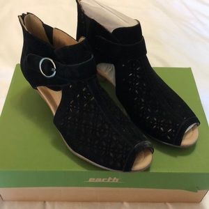 COPY - Black booties